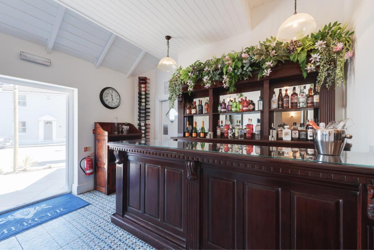 Florence Gardens Boutique Hotel And Restaurant Портсмут Екстер'єр фото