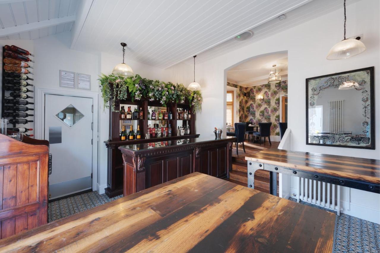 Florence Gardens Boutique Hotel And Restaurant Портсмут Екстер'єр фото