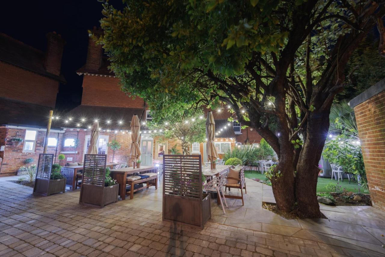 Florence Gardens Boutique Hotel And Restaurant Портсмут Екстер'єр фото